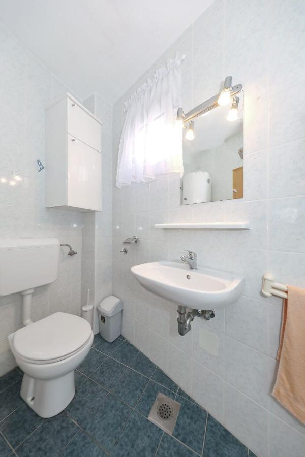 Apartment Alexa Турань Экстерьер фото