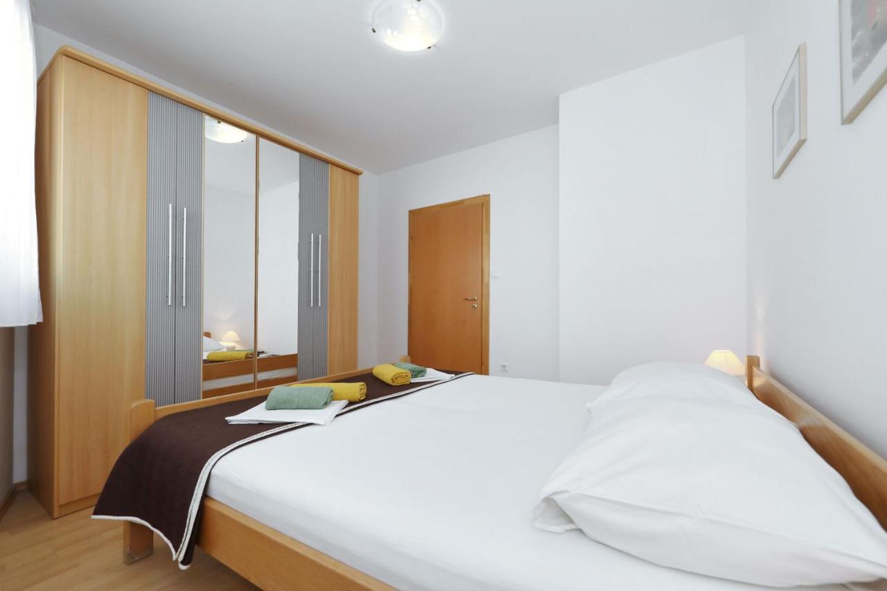 Apartment Alexa Турань Экстерьер фото